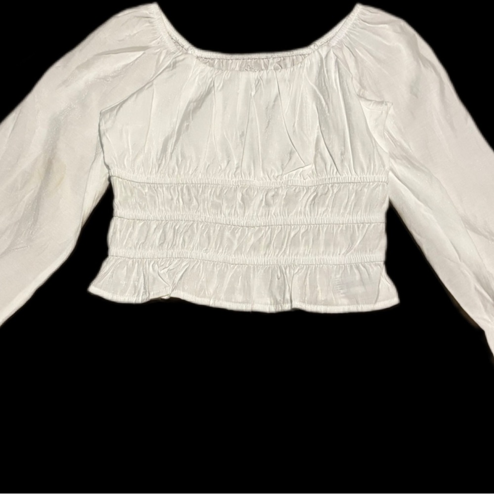 Art Class White Smocked Bishop Sleeve Blouse